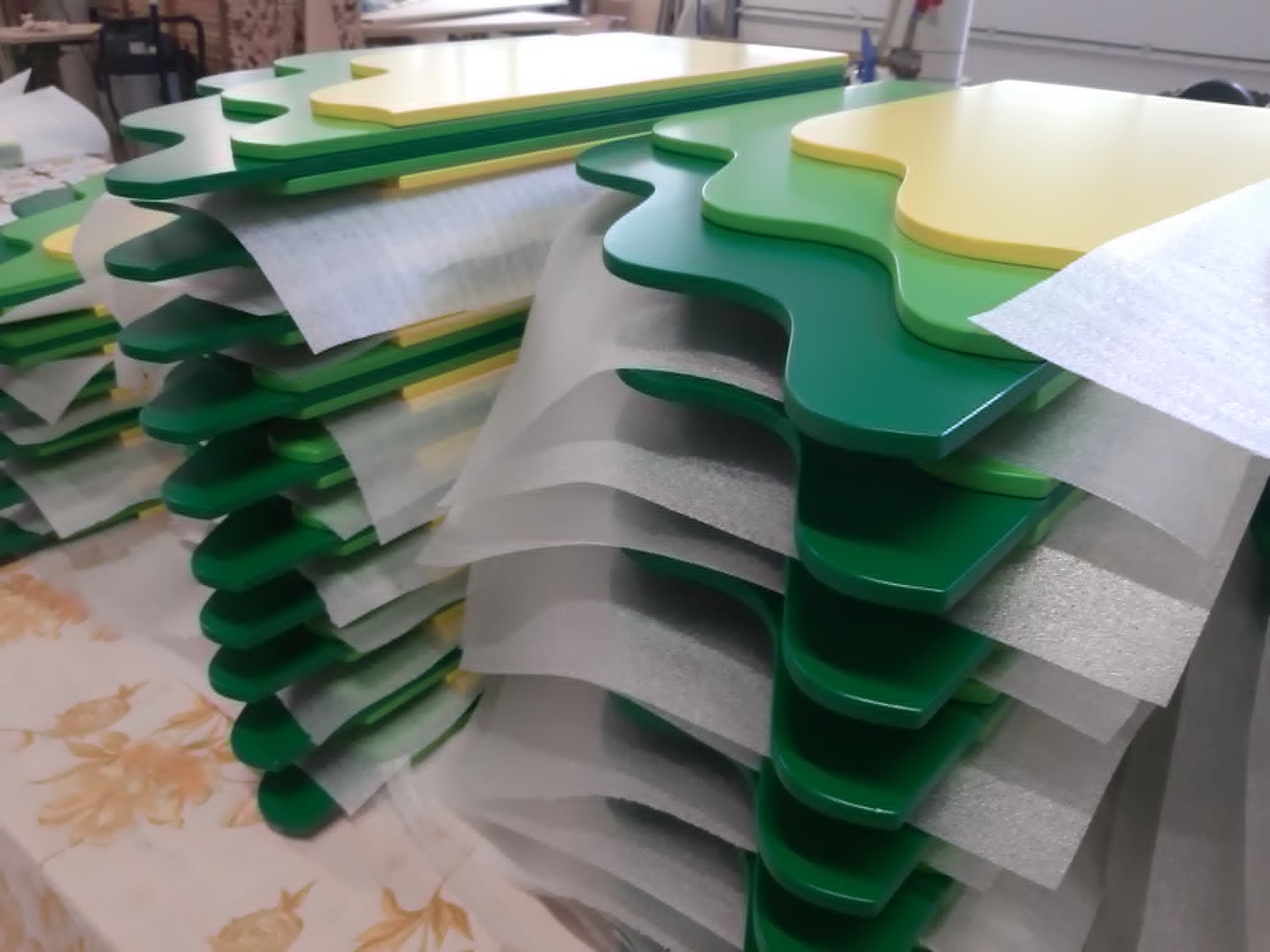 Materiał, proces i gotowy detal.